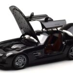 Mercedes SLS AMG Obsidian Sort Metallic Minichamps 1:18 B66960042 - image 2 of 7