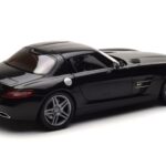 Mercedes SLS AMG Obsidian Sort Metallic Minichamps 1:18 B66960042 - image 3 of 7
