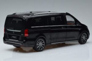 Mercedes V-Class W447 V260L Sort OEM 1:18 QALCN89911150 Metal — billede 3 af 8
