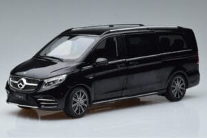 Mercedes V-Class W447 V260L Sort Mercedes 1:18 QALCN89911150 Metal
