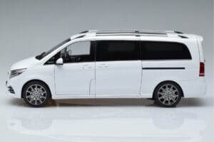 Mercedes V-Class W447 V260L Hvid OEM 1:18 QALCN89911149 Metal — billede 4 af 8