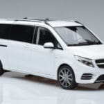 Mercedes V-Class W447 V260L Hvid Mercedes 1:18 QALCN89911149 Metal - image 6 of 8