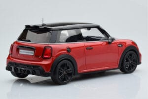Mini Cooper S JCW F56 Rød Otto 1:18 OT984 Resin — billede 2 af 6