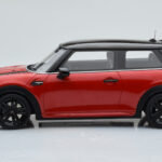 Mini Cooper S JCW F56 Rød Otto 1:18 - image 3 of 6