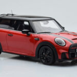Mini Cooper S JCW F56 Rød Otto 1:18 - image 4 of 6