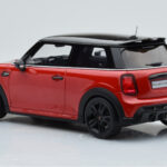 Mini Cooper S JCW F56 Rød Otto 1:18 - image 5 of 6