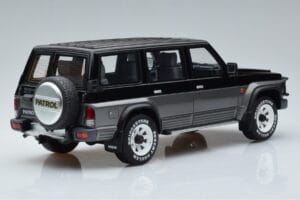 Nissan Patrol GR Y60 Grå Otto 1:18 OT993 Resin — billede 2 af 6