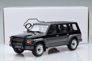 Nissan Patrol GR Y60 Grå Otto 1:18 OT993 Resin — billede 6 af 6