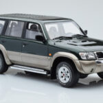 Nissan Patrol GR Y61 Grøn Otto 1:18 - image 3 of 5