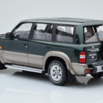 Nissan Patrol GR Y61 Grøn Otto 1:18 - image 4 of 5