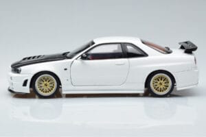 Nissan Skyline GT-R R34 Nismo Z-Tune Hvid MotorHelix 1:18 M83407 Metal — billede 5 af 11