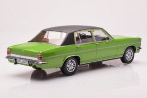 Opel Diplomat B Grøn Metallic MCG 1:18 MCG18337 Metal — billede 2 af 6