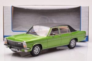 Opel Diplomat B Grøn Metallic MCG 1:18 MCG18337 Metal — billede 6 af 6