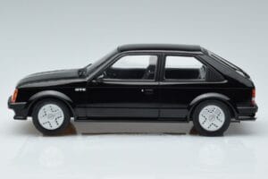 Opel Kadett D GTE Sort MCG 1:18 MCG18270 Metal — billede 3 af 6