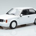 Opel Kadett D GTE Hvid MCG 1:18 MCG18268 Metal