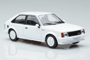 Opel Kadett D GTE Hvid MCG 1:18 MCG18268 Metal — billede 4 af 6
