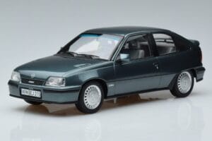 Opel Kadett E GSi Blå Metallic Norev 1:18 183614 Metal