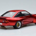 Opel Manta B Mattig Rød MCG 1:18 - image 2 of 6