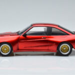 Opel Manta B Mattig Rød MCG 1:18 - image 3 of 6