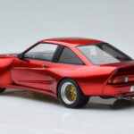 Opel Manta B Mattig Rød MCG 1:18 - image 5 of 6