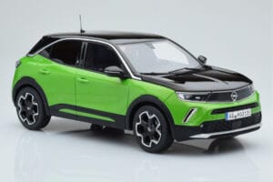 Opel Mokka-e GS Line Matcha Grøn Otto 1:18 OT435 Resin — billede 3 af 5