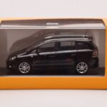 Opel Zafira B OPC Sort Minichamps 1:43 - image 4 of 4