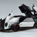 Pagani Zonda Cinque Hvid Benny Almost Real 1:18 - image 2 of 12