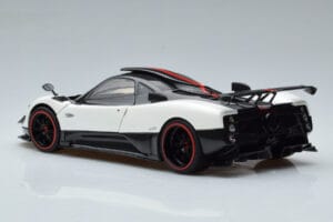Pagani Zonda Cinque Hvid Benny Almost Real 1:18 850601001 Metal — billede 7 af 12