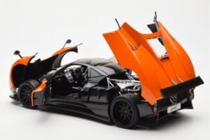 Pagani Zonda F Orange St Tropez Almost Real 1:18 850409001 Metal — billede 5 af 8