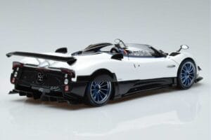 Pagani Zonda HP Barchetta Carbon Fiber Hvid LCD 1:18 LCD18009-WH Metal — billede 3 af 9