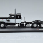 Peterbilt 350 Sort IXO 1:43 TR114 - image 3 of 6