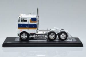 Peterbilt 352 H Hvid IXO 1:43 TR078 Metal — billede 3 af 6