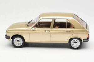 Peugeot 104 GR Beige Metallic Norev 1:18 184904 Metal — billede 3 af 6