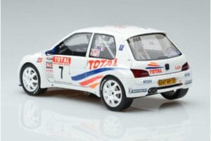 Peugeot 106 Maxi Rally D'Antibes 2000 Otto 1:18 OT947 Resin — billede 5 af 6