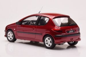 Peugeot 206 S16 Rød Otto 1:18 OT1039 Resin — billede 5 af 6