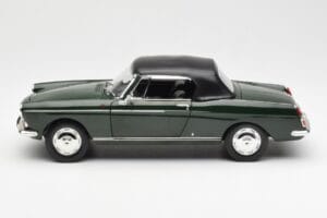 Peugeot 404 Cabriolet Antique Green Begrænset Udgave Norev 1:18 184829 Metal — billede 4 af 8