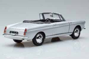 Peugeot 404 Cabriolet Sølv Norev 1:18 184835 Metal — billede 3 af 8