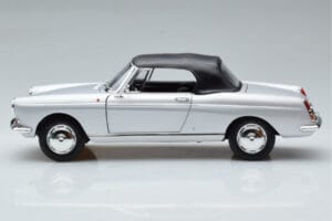 Peugeot 404 Cabriolet Sølv Norev 1:18 184835 Metal — billede 4 af 8