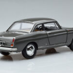 Peugeot 404 Coupe Graphite Grå Norev 1:18 - image 3 of 7