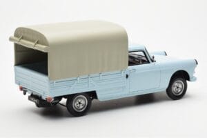 Peugeot 404 Pickup Bache Pastelblå Otto 1:18 OT1036 Resin — billede 2 af 6