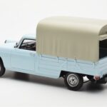 Peugeot 404 Pickup Bache Pastelblå Otto 1:18 - image 5 of 6