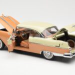 Pontiac Star Chief Hardtop Rød Hvid Sun Star 1:18 5043 - image 5 of 8
