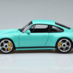 Porsche 911 964 RUF SCR Pearl Mint Grøn Almost Real 1:18 - image 5 of 10