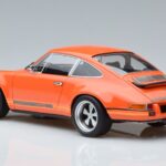 Porsche 911 964 Singer Orange Specialudgave GT Spirit 1:18 ZM049 Resin - image 5 of 6