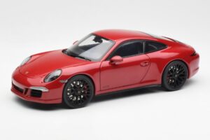 Porsche 911 991 Carrera GTS Carmine Rød Schuco 1:18 450039000