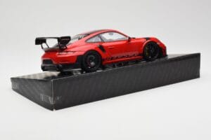 Porsche 911 GT2 RS 991 MR Manthey Racing Nordschleife Record Minichamps 1:18 MR-911-GT2RS-1803 Metal — billede 3 af 6