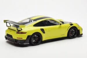 Porsche 911 991.2 GT2 RS Lysegrøn Med Sorte Magnesiumfælge Minichamps 1:18 155068300 Metal — billede 2 af 6