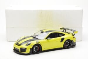 Porsche 911 991.2 GT2 RS Lysegrøn Med Sorte Magnesiumfælge Minichamps 1:18 155068300 Metal — billede 6 af 6