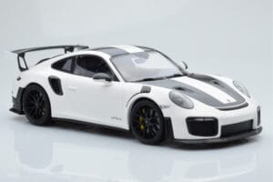 Porsche 911 GT2 RS 991.2 Weissach Package Hvid Sorte Magnesiumfælge Minichamps 1:18 153068309 Metal — billede 4 af 6
