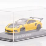 Porsche 911 991.2 GT3 RS Gul Minichamps 1:43 - image 2 of 4